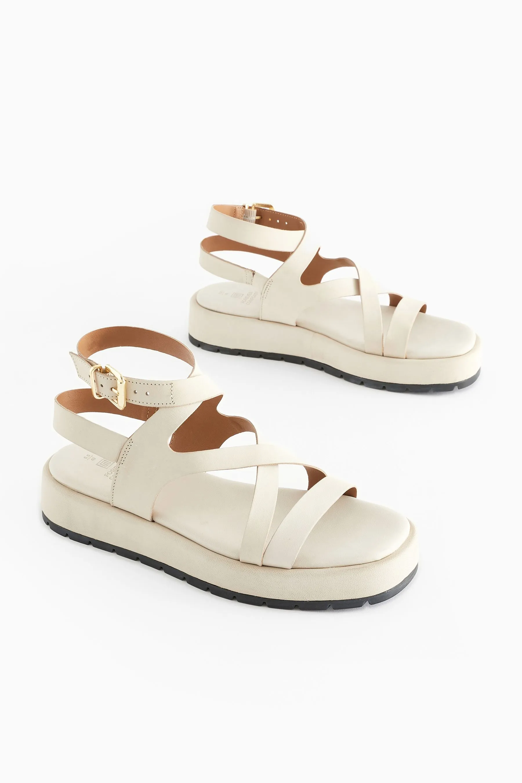 Forever Comfort® - Sandali flatform in pelle con cinturini