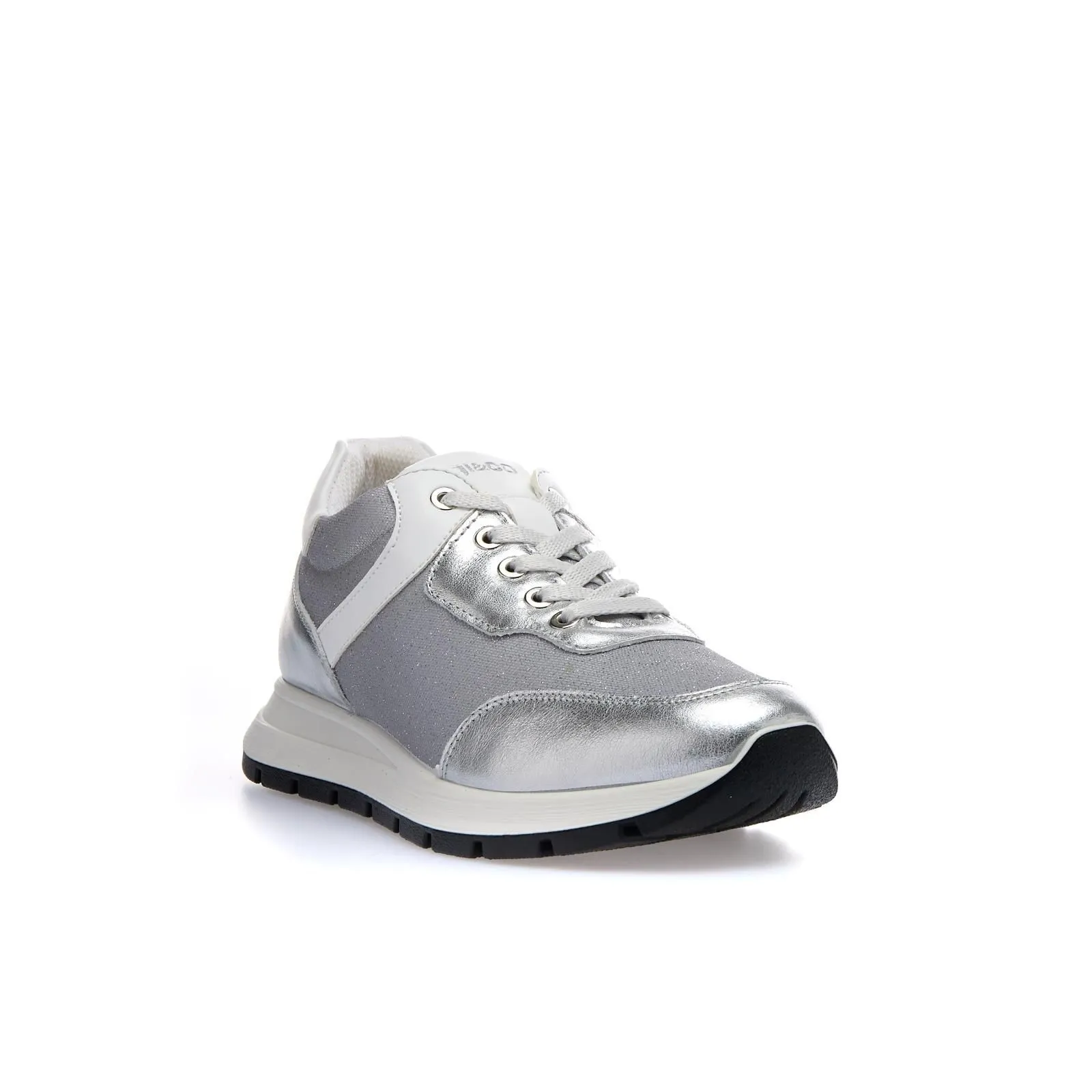 Sneakers grigie in pelle con dettagli laminati