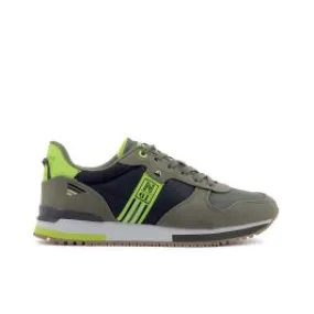 Sneakers verdi in pelle da uomo con dettagli fluo