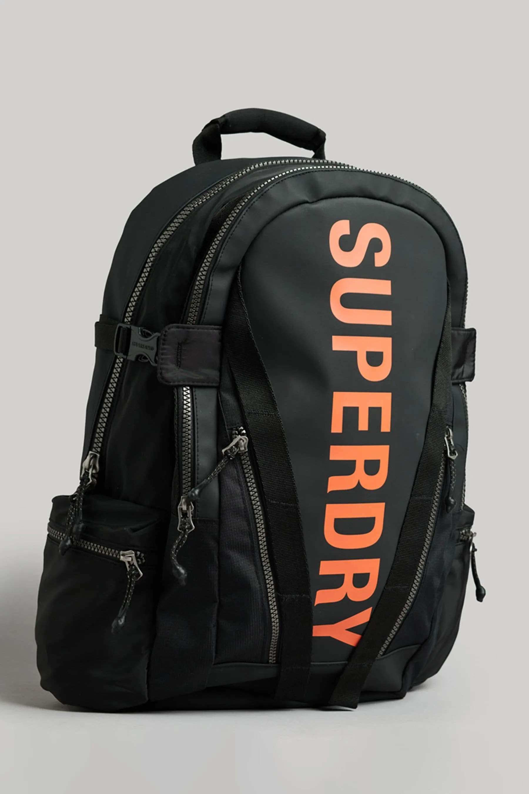 Superdry Mountain Tarp - Zaino con stampa grafica